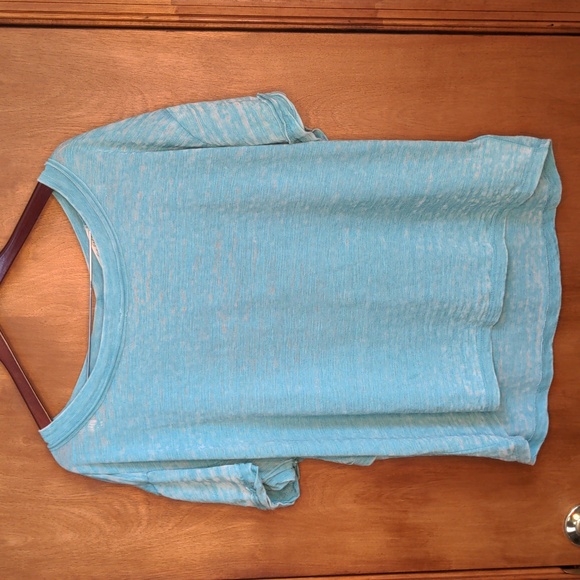 We The Free Viola Open Back Tee in Open Waters Size Medium - Picture 2 of 8